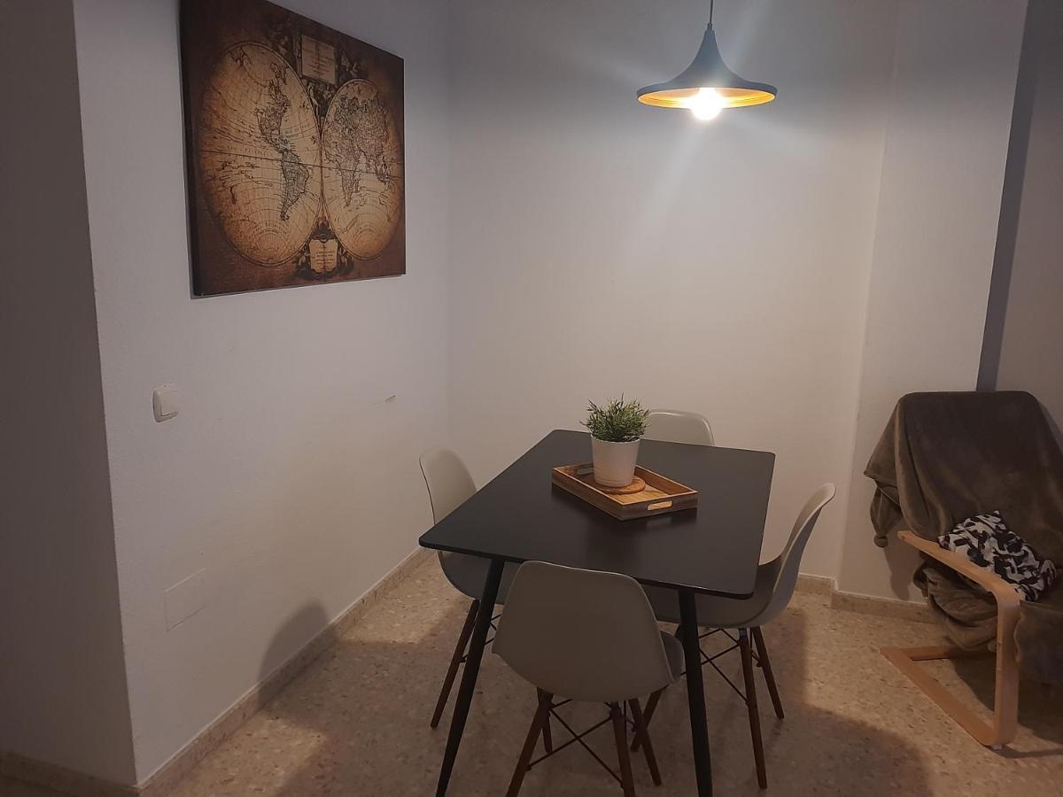 Apartamento Con Parking Gratis En El Centro De Malaga Lägenhet Exteriör bild