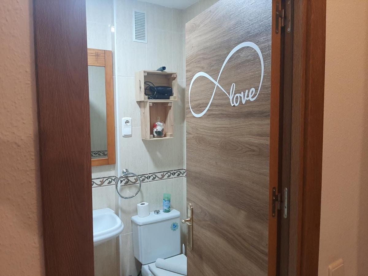 Apartamento Con Parking Gratis En El Centro De Malaga Lägenhet Exteriör bild